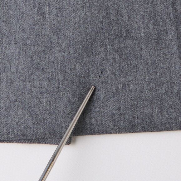 Vtg Pendleton Skirt 16 Gray 100% Wool Pleated Classic Old Money Minimalist Holes - Picture 5 of 10